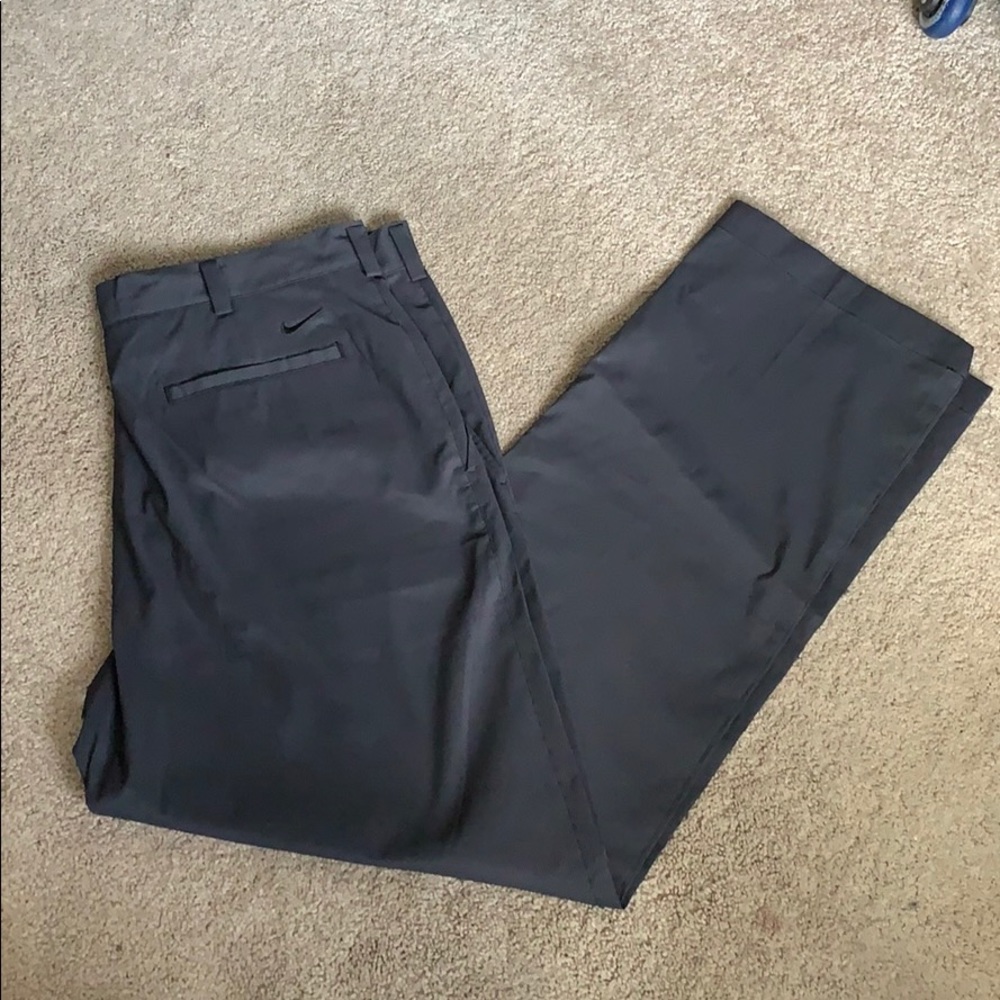 Nike Men’s Golf pants- 36x32; like new!